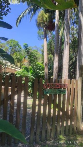 Apartamento ROSA Condomínio Maranata frente a Surfland Garopaba Praia do Rosa